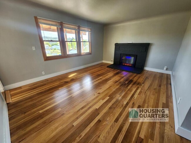 Foto del edificio - 8802 E Valleyway Ave