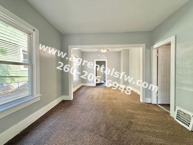 Building Photo - 1432 Oakland St