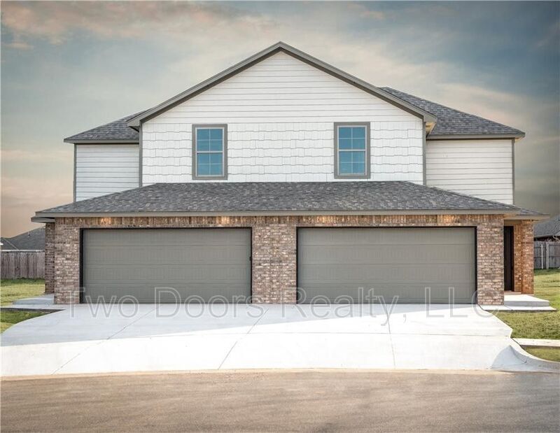 Foto principal - 8818 SW 45th St