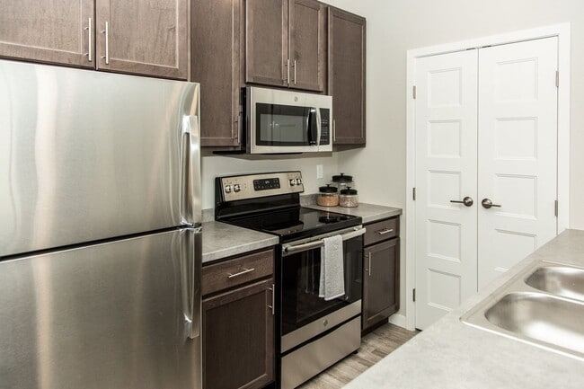 Interior Photo - Dwell at Lakewood Apartments