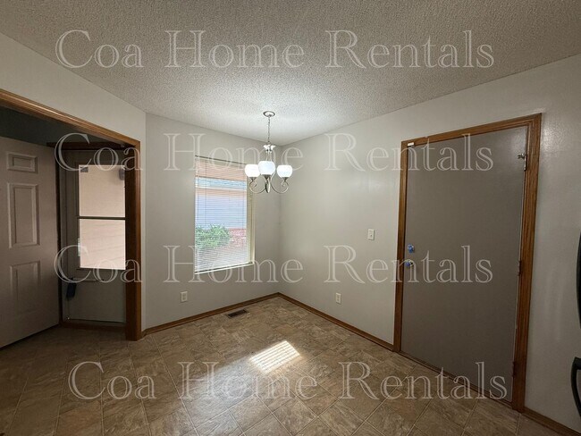 Foto del edificio - 7509 Cornelison St