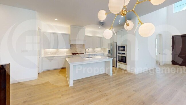 Foto del edificio - 8805 Bailey St