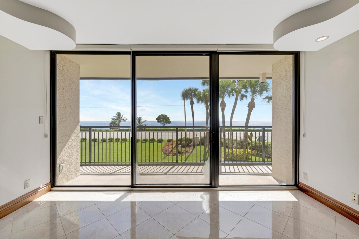 2727 N Ocean Blvd Unit A211, Boca Raton, FL 33431 Condo for Rent in
