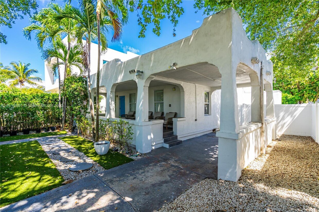 Foto principal - 67 NE 50th St