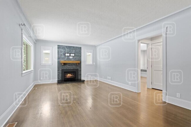 Foto del edificio - 414 W 29th Ave