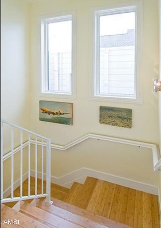 Building Photo - 4 br, 2.5 bath House - 363 Elsie Street