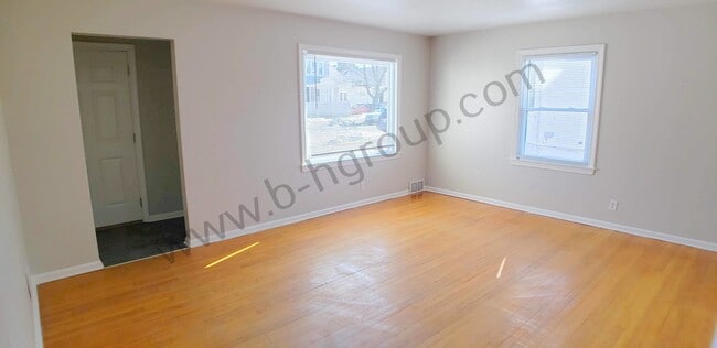 Foto del edificio - New Listing!