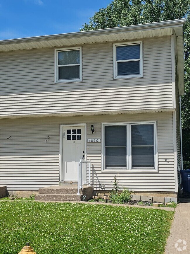 Building Photo - 4018 N Elsie Ave