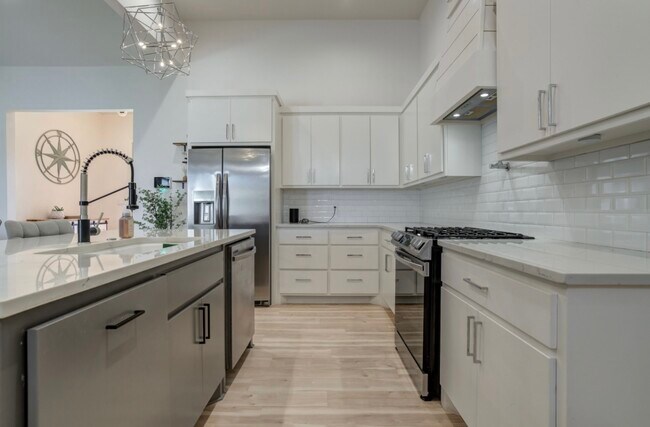 Foto del edificio - 504 Brookshire Ave