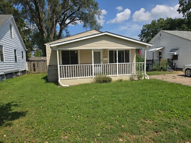 Building Photo - Beautiful 3BD/1BA