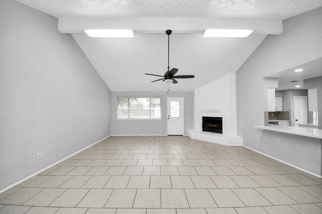 Building Photo - 7351 Sonnet Glen Ln