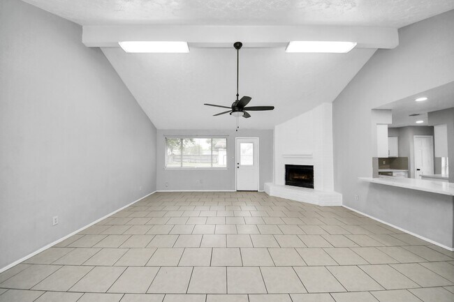 Foto del edificio - 7351 Sonnet Glen Ln
