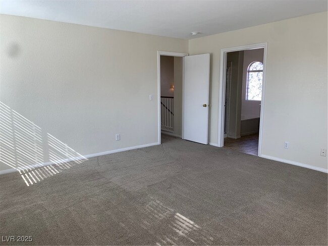 Building Photo - 6512 Hayden Peak Ln