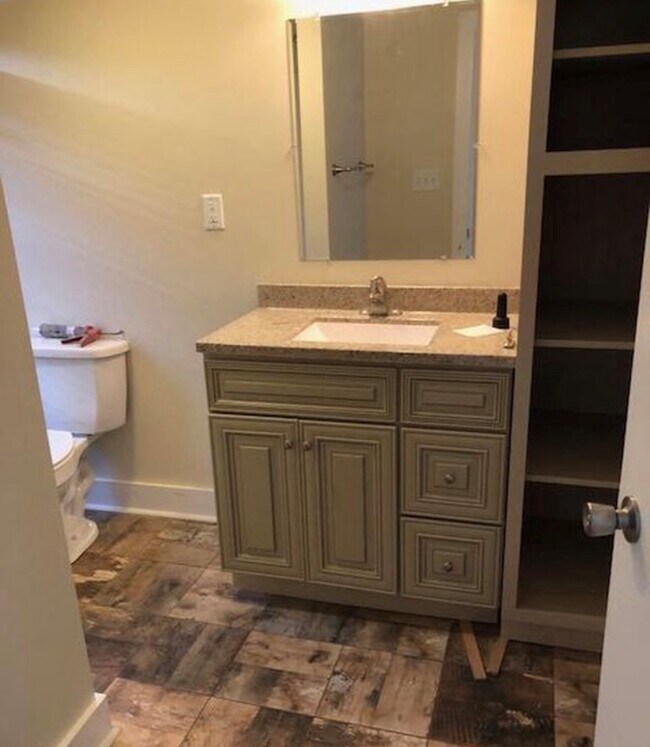New bathrooms - 1005 Castle St