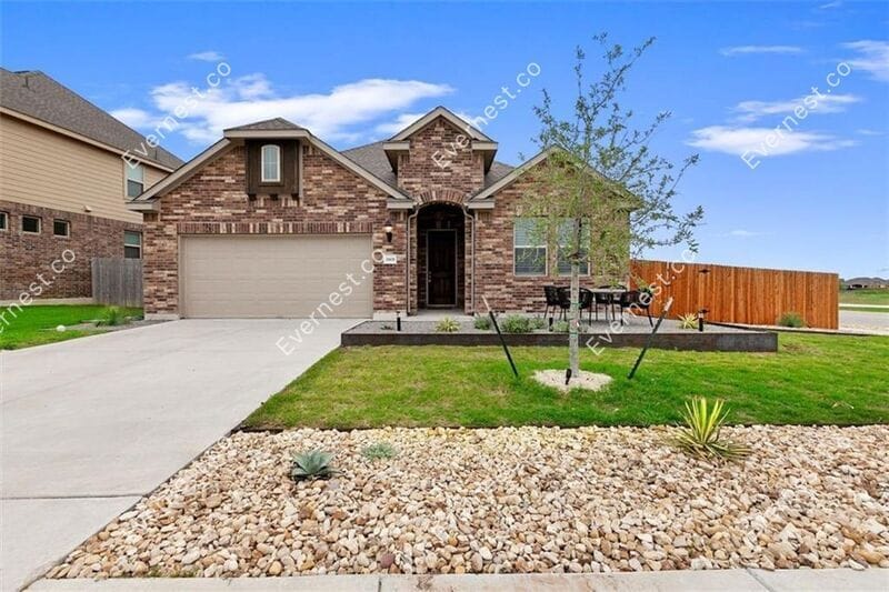 Primary Photo - 3801 Eland Dr