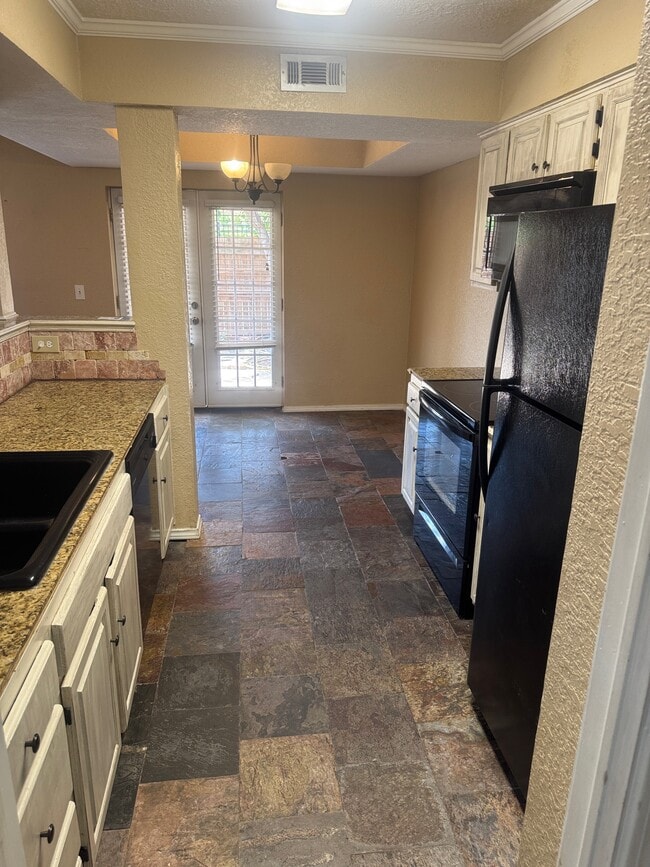 Photo - 14411 N Pennsylvania Ave Townhome