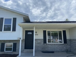 Building Photo - 1373 N 40 E St