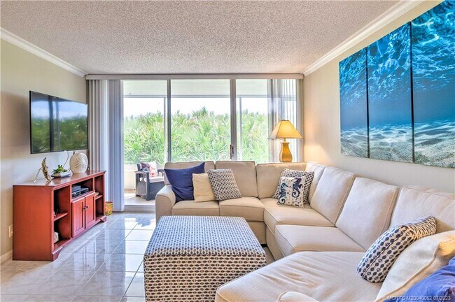 Foto del edificio - 9600 S Ocean Dr