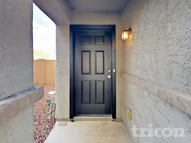 Building Photo - 8126 W Georgetown Way