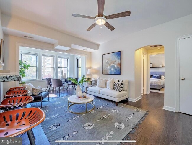 South facing windows in sun room - 3900 14th St NW