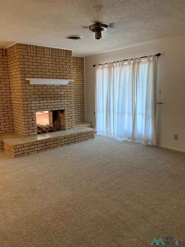 Primary Photo - 1640 Courtland Cir