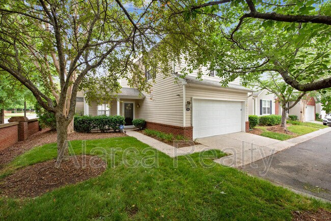 Building Photo - 9314 Meadowmont View Dr