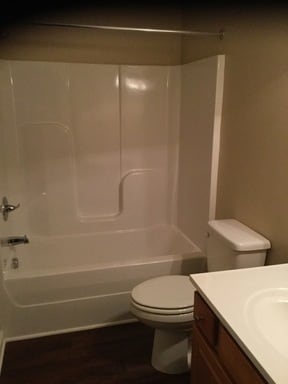 Building Photo - Updated 3BR/2BA Duplex | 1,350 Sq Ft | Stainless Appliances | Near Busch Gardens