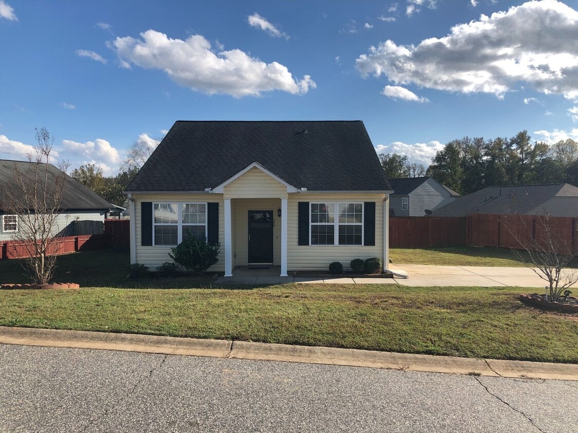 Primary Photo - Boiling Springs - 3Bd/2Ba - 1305SF