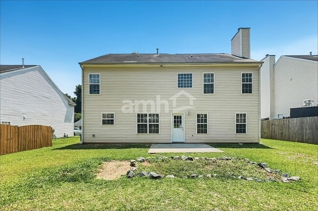 Building Photo - 4134 Robinwood Dr