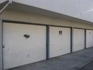 Building Photo - 1123 W 164th St