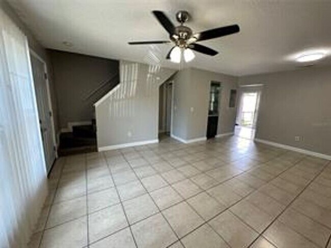 Building Photo - 3282 Oak Lake Pl