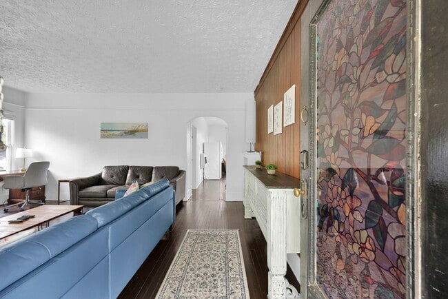 Building Photo - 2678 Post St