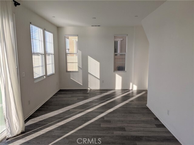 Foto del edificio - 7368 Hawkeye Ridge Rd