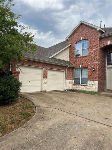 Building Photo - 10202 River Bend Dr