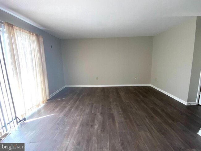 Building Photo - 8567 Harvest View Ct