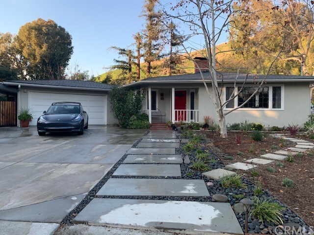 Foto principal - 5101 Dumont Pl