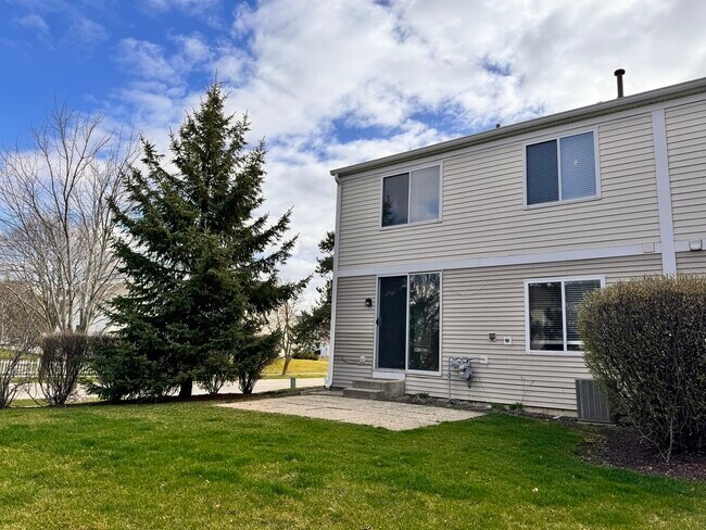 Building Photo - 1617 Spaulding Rd