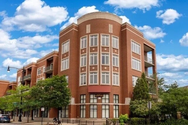 Foto principal - 5036 W Pensacola Ave
