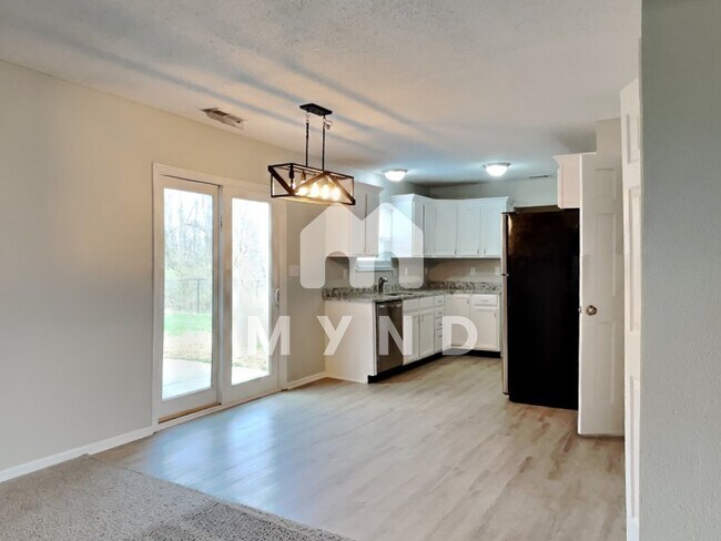 Building Photo - 6922 Cordova Dr