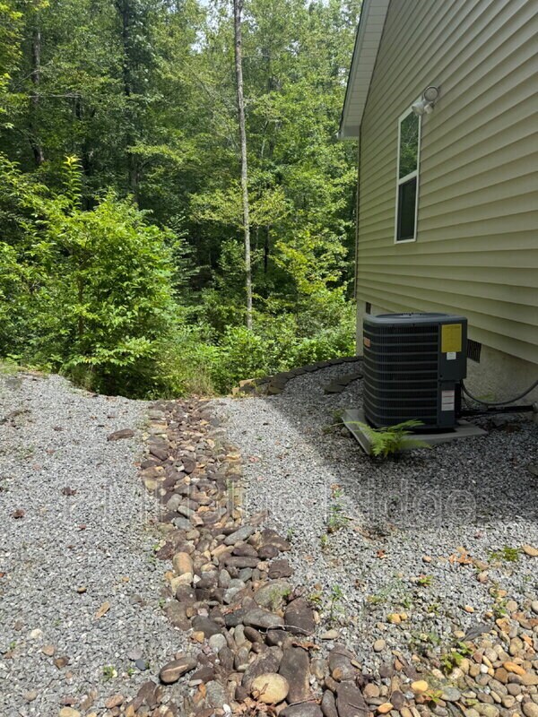 Foto del edificio - 221 Indian Ridge Trail