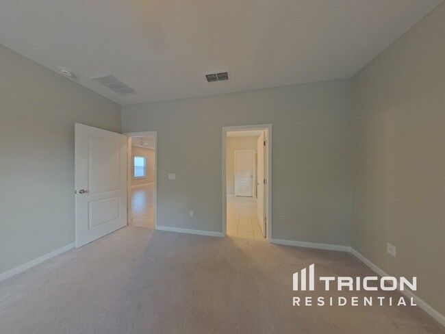 Building Photo - 6465 Longleaf Branch Drive Jacksonville FL