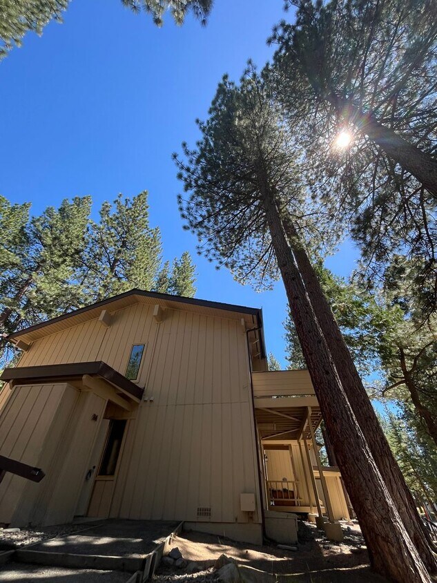 Primary Photo - Available Now! 4 bedroom, 2.5 bath unit