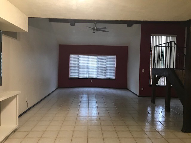 Building Photo - 1120 Bluebird Ave