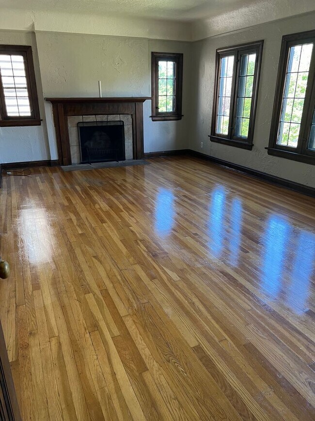Foto del edificio - 3638 Lynnfield Rd