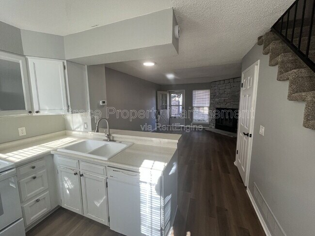 Foto del edificio - 2909 W 81st Ave