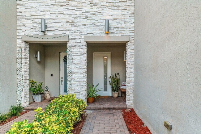 Foto del edificio - 8955 Kingsmoor Wy