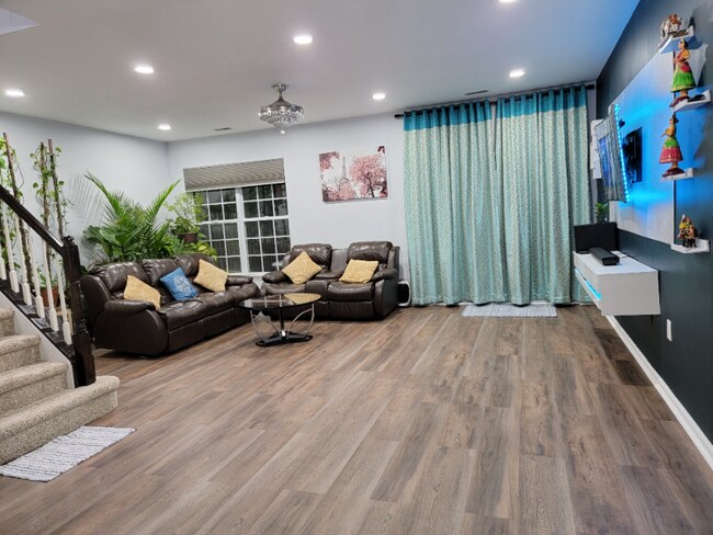 Foto del edificio - 32 Chatham Ct