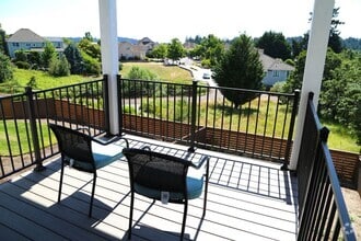 Building Photo - 5004 NW Lavender Cir
