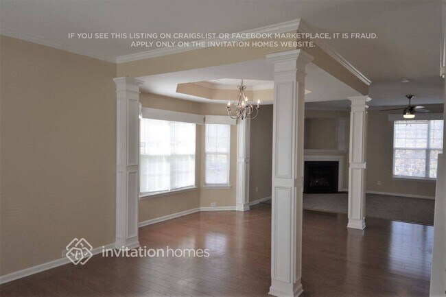 Foto del edificio - 1267 Folkstone Ridge Ln