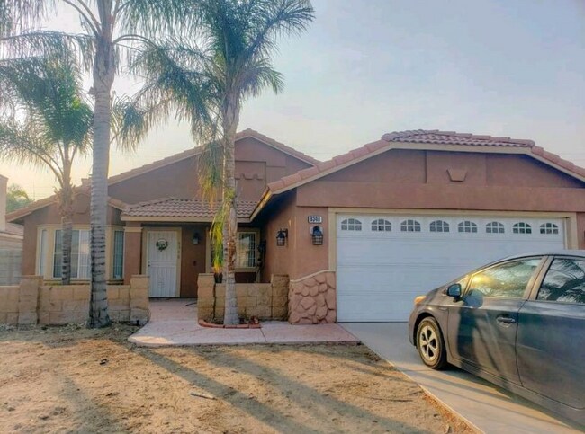 Building Photo - 8340 Pampas Ln